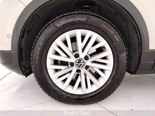 VOLKSWAGEN T-Roc 1.0 TSI Life 5