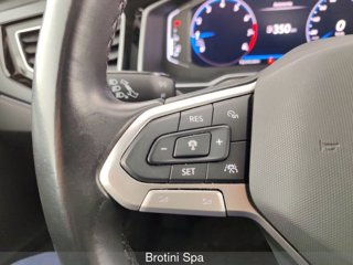 VOLKSWAGEN Taigo 1.0 TSI 110 CV R-Line 12