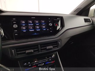 VOLKSWAGEN Polo 1.0 TSI R-Line 10