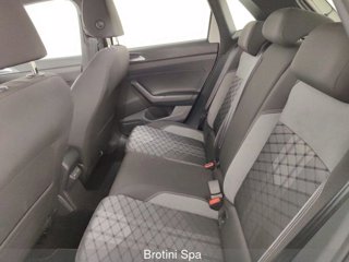 VOLKSWAGEN Polo 1.0 TSI R-Line 9