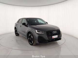 AUDI Q2 30 TDI S line Edition 3
