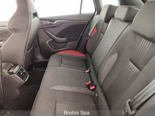 SKODA Kamiq 1.0 TSI 110 CV Monte Carlo 10