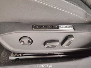 VOLKSWAGEN Golf 2.0 TDI SCR Style 9