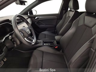 AUDI Q3 35 TDI S tronic Identity Black 6