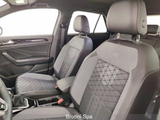 VOLKSWAGEN T-Roc 1.0 TSI R-Line 8