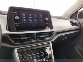 VOLKSWAGEN T-Roc 1.5 TSI ACT DSG Life 11