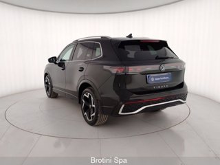 VOLKSWAGEN Tiguan 2.0 TDI 150 CV DSG R-Line 1