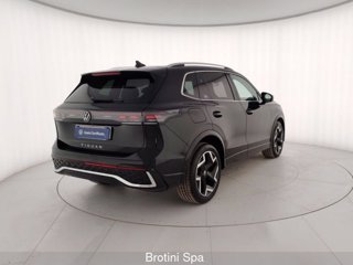 VOLKSWAGEN Tiguan 2.0 TDI 150 CV DSG R-Line 2