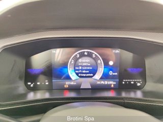 VOLKSWAGEN T-Cross 1.0 TSI Life 14