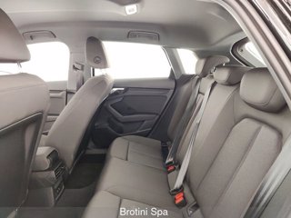 AUDI A3 SPB 30 TDI S tronic Business 9