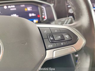 VOLKSWAGEN Polo 1.0 TSI Style 11