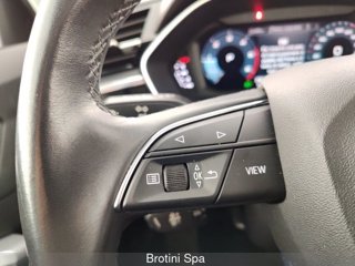 AUDI Q3 35 TDI S tronic Business Advanced 14