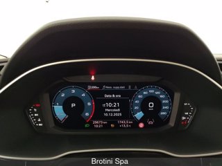 AUDI Q3 35 TDI S tronic Business Advanced 15