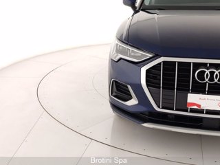 AUDI Q3 35 TDI S tronic Business Advanced 4