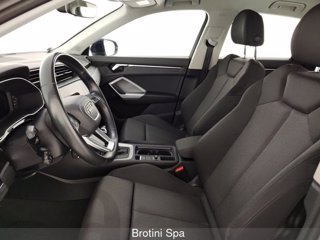 AUDI Q3 35 TDI S tronic Business Advanced 6