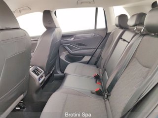 VOLKSWAGEN Tiguan 2.0 TDI 150 CV DSG Life 9