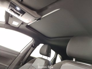 VOLKSWAGEN Taigo 1.0 TSI 115 CV DSG R-Line 8