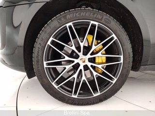 PORSCHE Macan 2.0 5