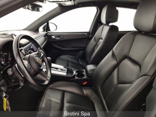 PORSCHE Macan 2.0 6