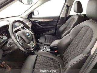 BMW X1 sDrive18d xLine 6
