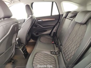 BMW X1 sDrive18d xLine 9