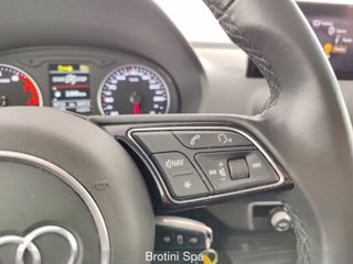 AUDI Q2 35 TFSI Business 12