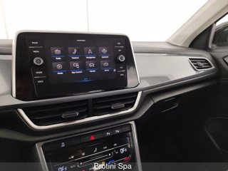 VOLKSWAGEN T-Roc 1.0 TSI Style 11