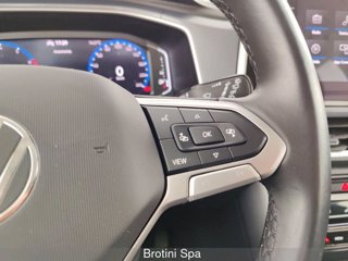 VOLKSWAGEN T-Roc 1.0 TSI Style 12