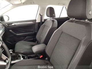 VOLKSWAGEN T-Roc 1.0 TSI Style 8