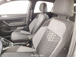 VOLKSWAGEN Polo 1.0 TSI R-Line 7