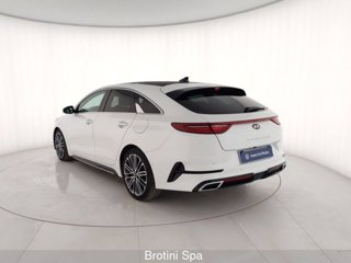 KIA ProCeed 1.4 T-GDI DCT GT Line Plus 1
