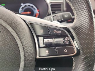 KIA ProCeed 1.4 T-GDI DCT GT Line Plus 12