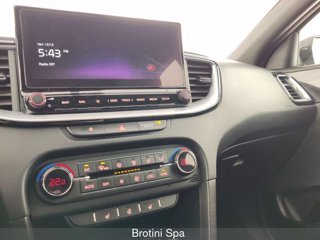 KIA ProCeed 1.4 T-GDI DCT GT Line Plus 16