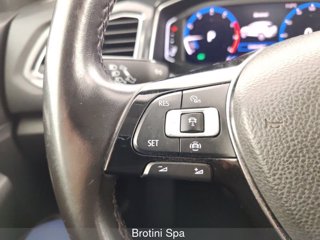 VOLKSWAGEN T-Roc 1.5 TSI ACT DSG Advanced BlueMotion Technology 13