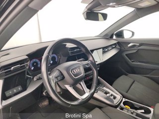 AUDI A3 SPB 30 TDI S tronic Business Advanced 7