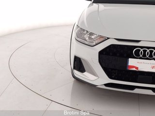 AUDI A1 citycarver 30 TFSI S tronic 4