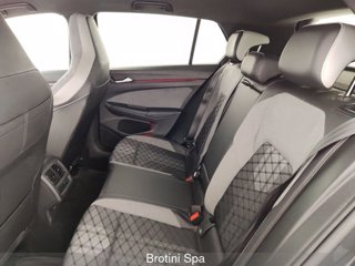 VOLKSWAGEN Golf 2.0 TDI 150 CV SCR R-Line 9