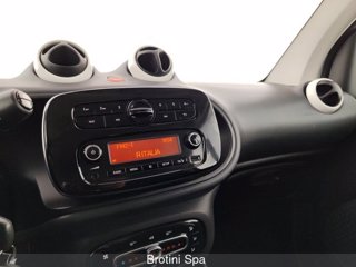 SMART fortwo 70 1.0 Passion 11