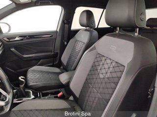 VOLKSWAGEN T-Roc 1.5 TSI ACT R-Line 8