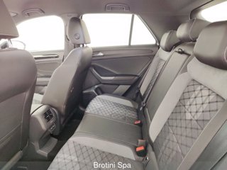 VOLKSWAGEN T-Roc 1.5 TSI ACT R-Line 9