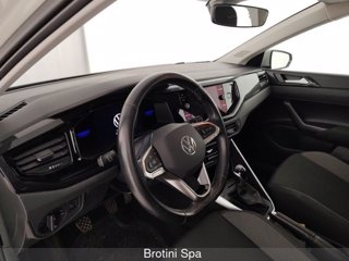 VOLKSWAGEN Polo 1.0 TSI Life 7