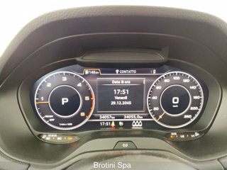 AUDI Q2 30 TDI S tronic Identity Black 14