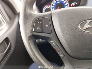 HYUNDAI i10 1.0 MPI Login A/T 13