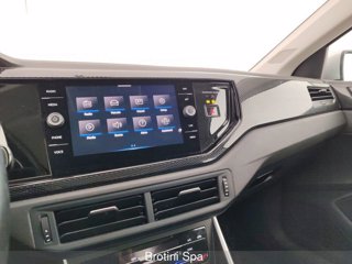 VOLKSWAGEN Polo 1.0 TSI Life 11