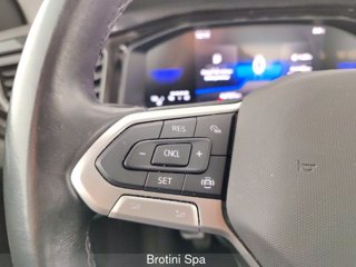 VOLKSWAGEN Polo 1.0 TSI Life 13