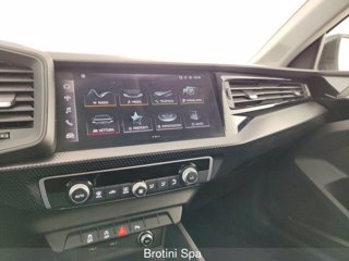 AUDI A1 SPB 30 TFSI S tronic S line edition 11