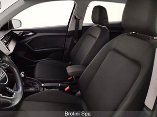 AUDI A1 SPB 30 TFSI S tronic S line edition 8