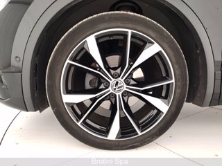 VOLKSWAGEN Tiguan 2.0 TDI 150 CV SCR DSG R-Line 5