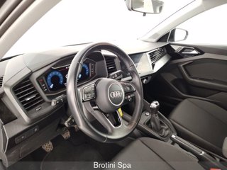 AUDI A1 allstreet 30 TFSI Admired 7