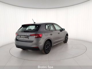 SKODA Fabia 1.0 MPI 80 CV Young Edition 2